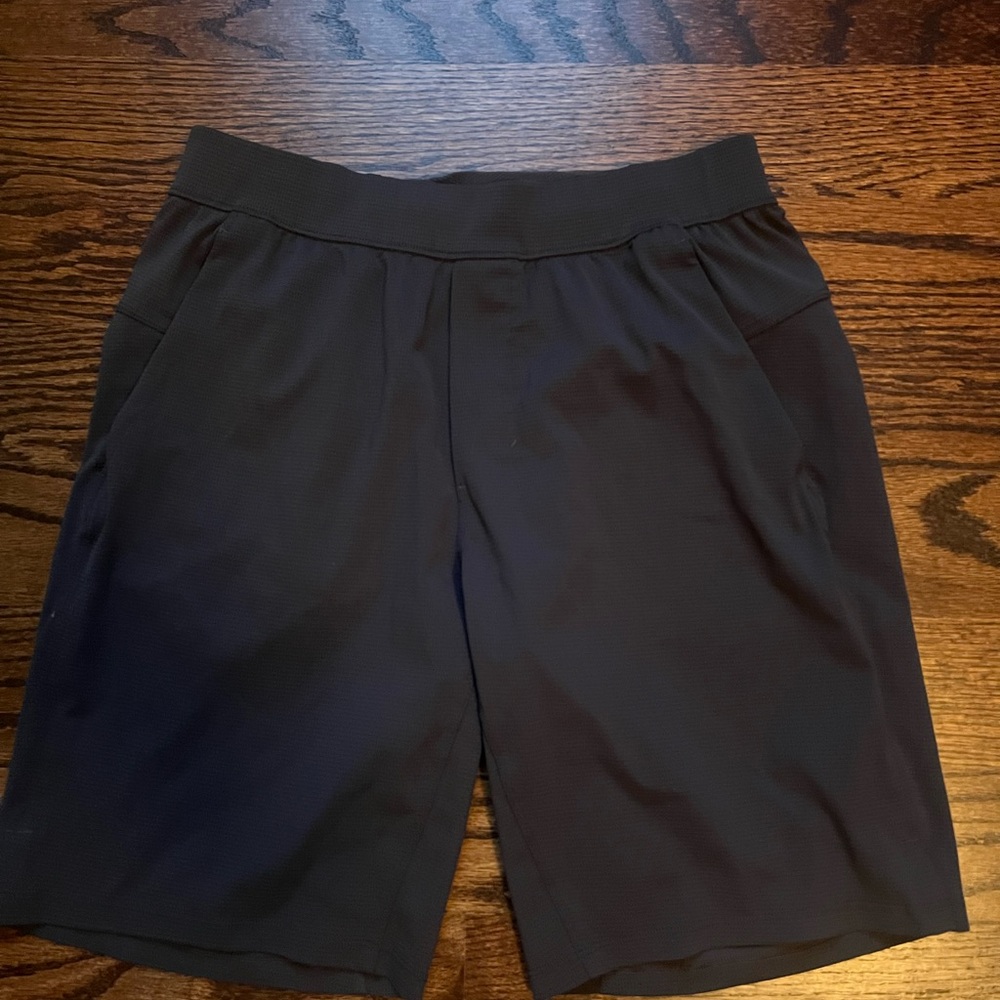 lululemon athletica Men's Shorts - Dark Blue